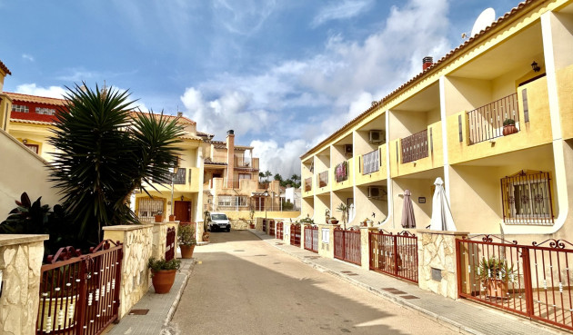 Odsprzedaż - Mieszkanie w bloku - La Zenia - Costa Blanca