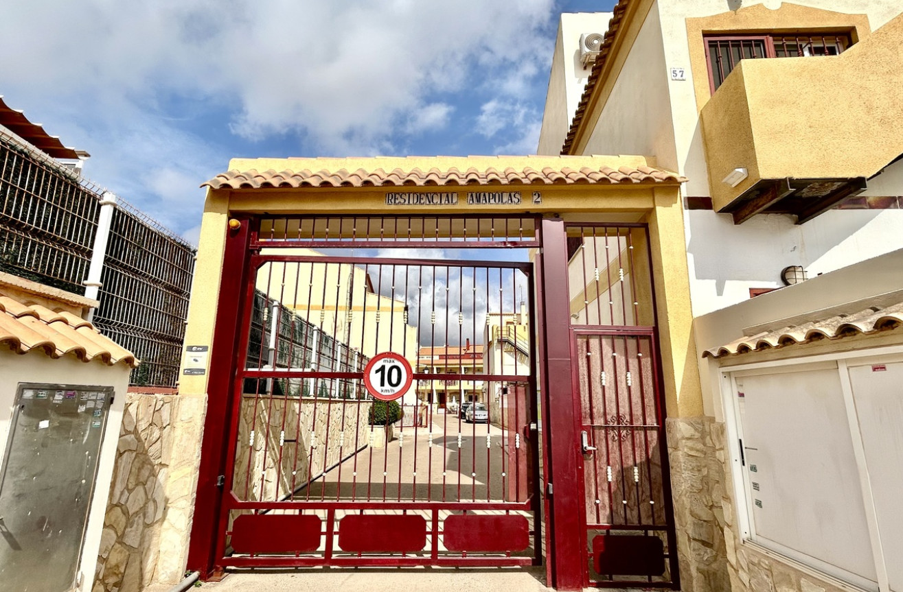 Odsprzedaż - Mieszkanie w bloku - La Zenia - Costa Blanca