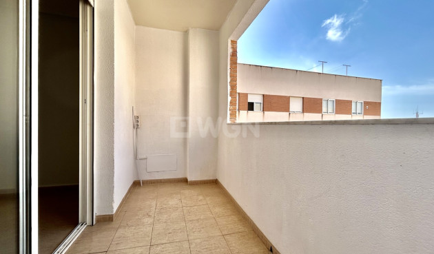 Odsprzedaż - Mieszkanie w bloku - Torrevieja - Costa Blanca