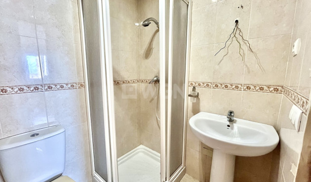Odsprzedaż - Mieszkanie w bloku - Torrevieja - Costa Blanca