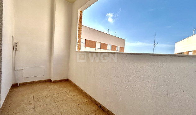Odsprzedaż - Mieszkanie w bloku - Torrevieja - Costa Blanca