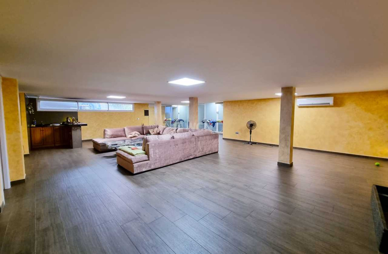 Odsprzedaż - Villa - La Mata - Costa Blanca