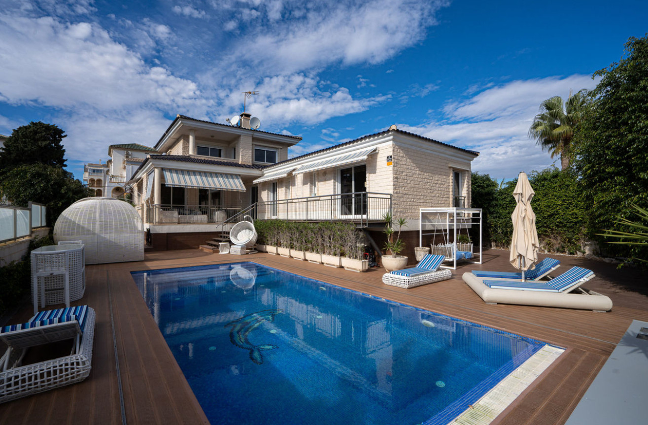 Odsprzedaż - Villa - La Mata - Costa Blanca