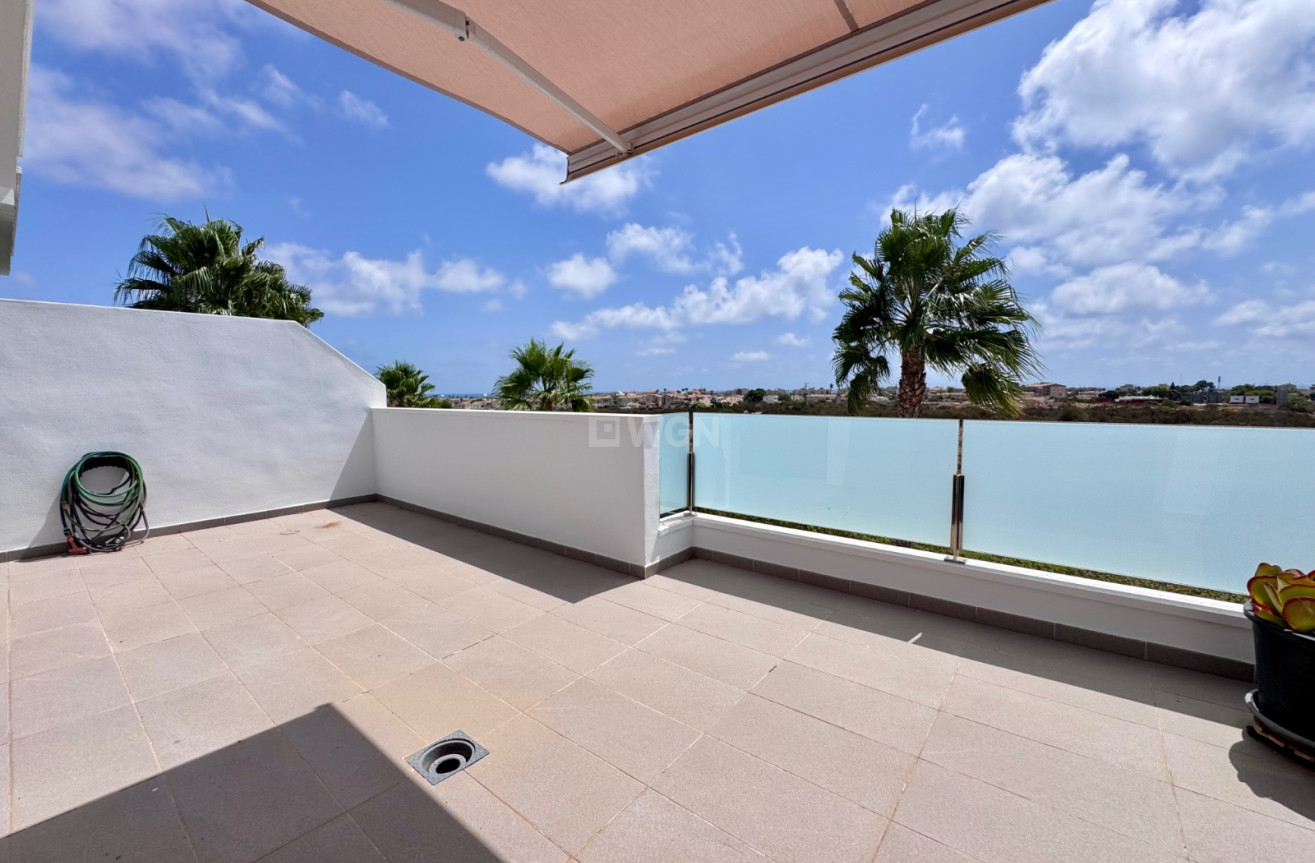 Odsprzedaż - Kamienica - Cabo Roig - Costa Blanca