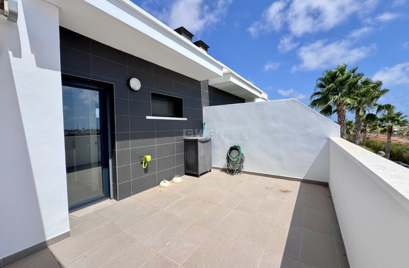 Odsprzedaż - Kamienica - Cabo Roig - Costa Blanca