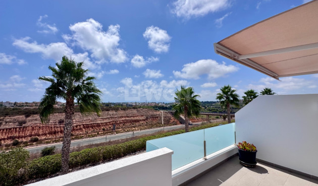 Odsprzedaż - Kamienica - Cabo Roig - Costa Blanca