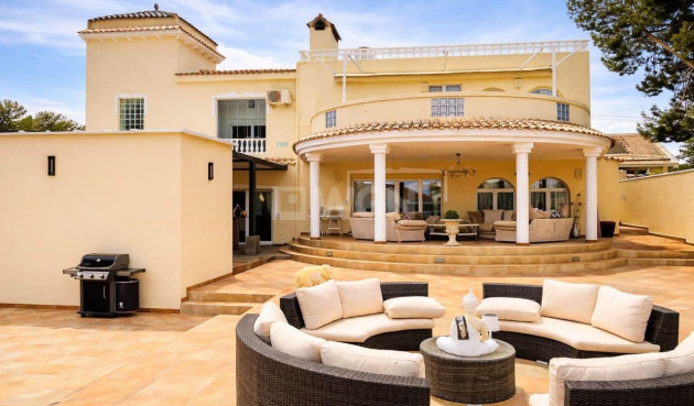 Odsprzedaż - Villa - San Miguel de Salinas - Inland