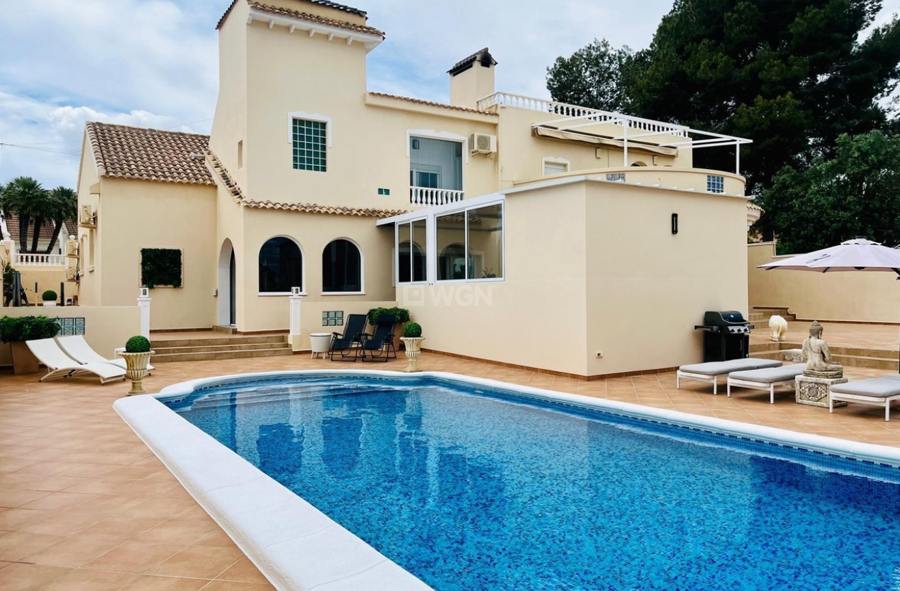 Odsprzedaż - Villa - San Miguel de Salinas - Inland