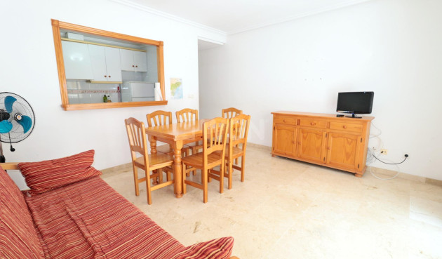 Odsprzedaż - Mieszkanie w bloku - Torrevieja - Playa del Cura