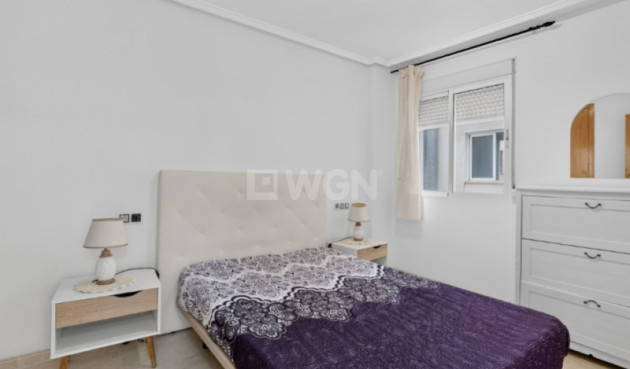 Odsprzedaż - Mieszkanie w bloku - Torrevieja - Costa Blanca