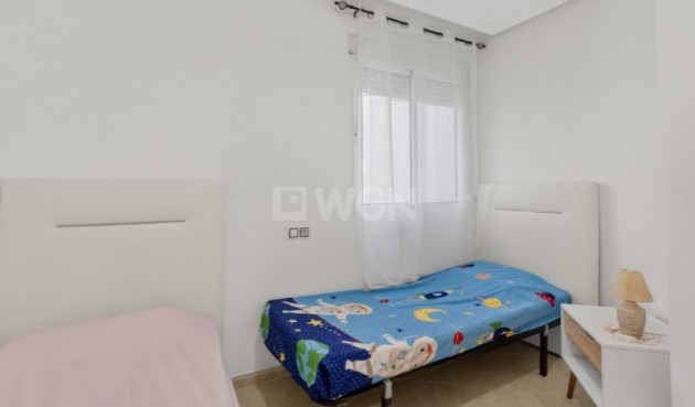 Odsprzedaż - Mieszkanie w bloku - Torrevieja - Costa Blanca