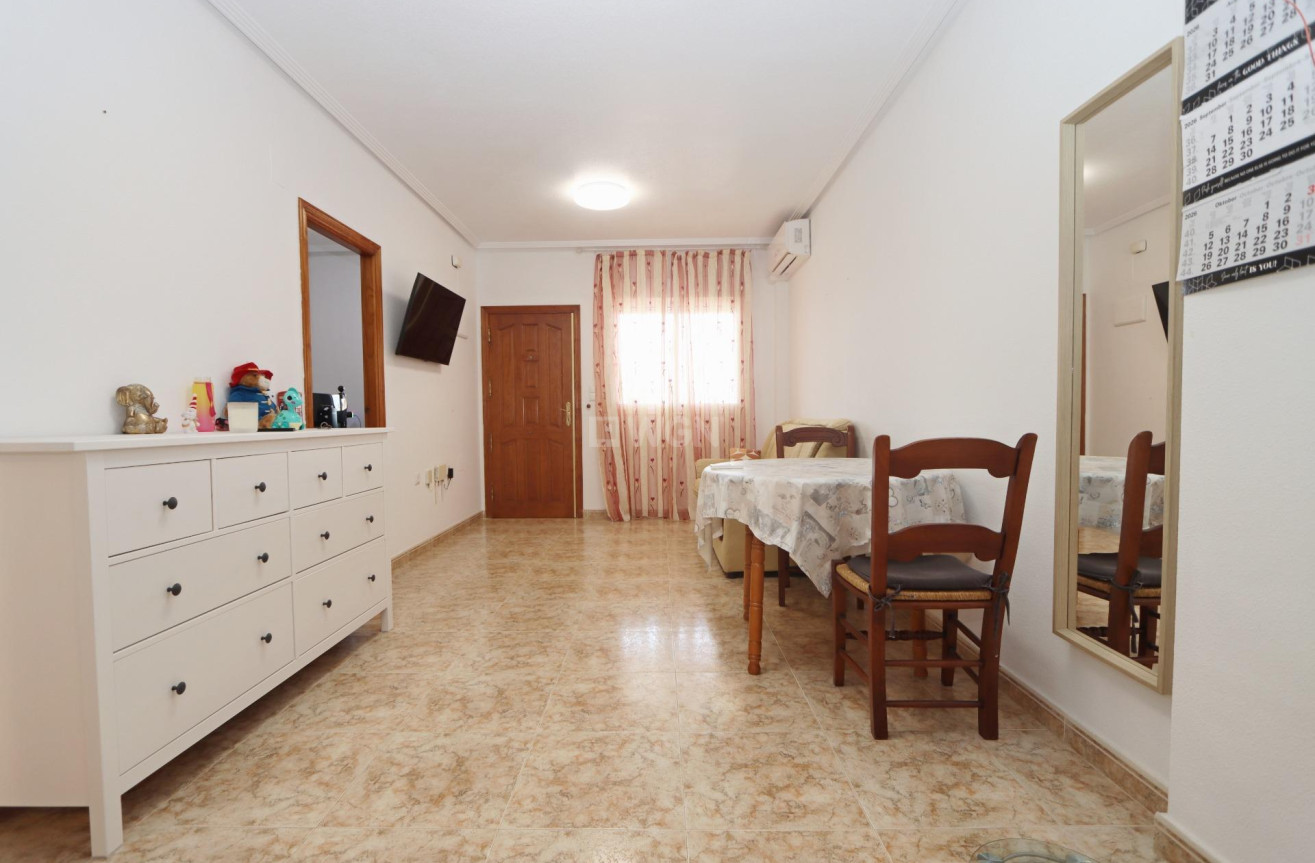 Odsprzedaż - Mieszkanie w bloku - Orihuela Costa - Costa Blanca
