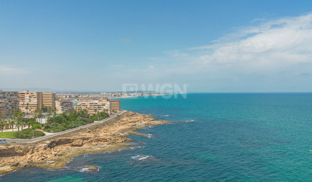 Odsprzedaż - Kamienica - La Mata - Costa Blanca