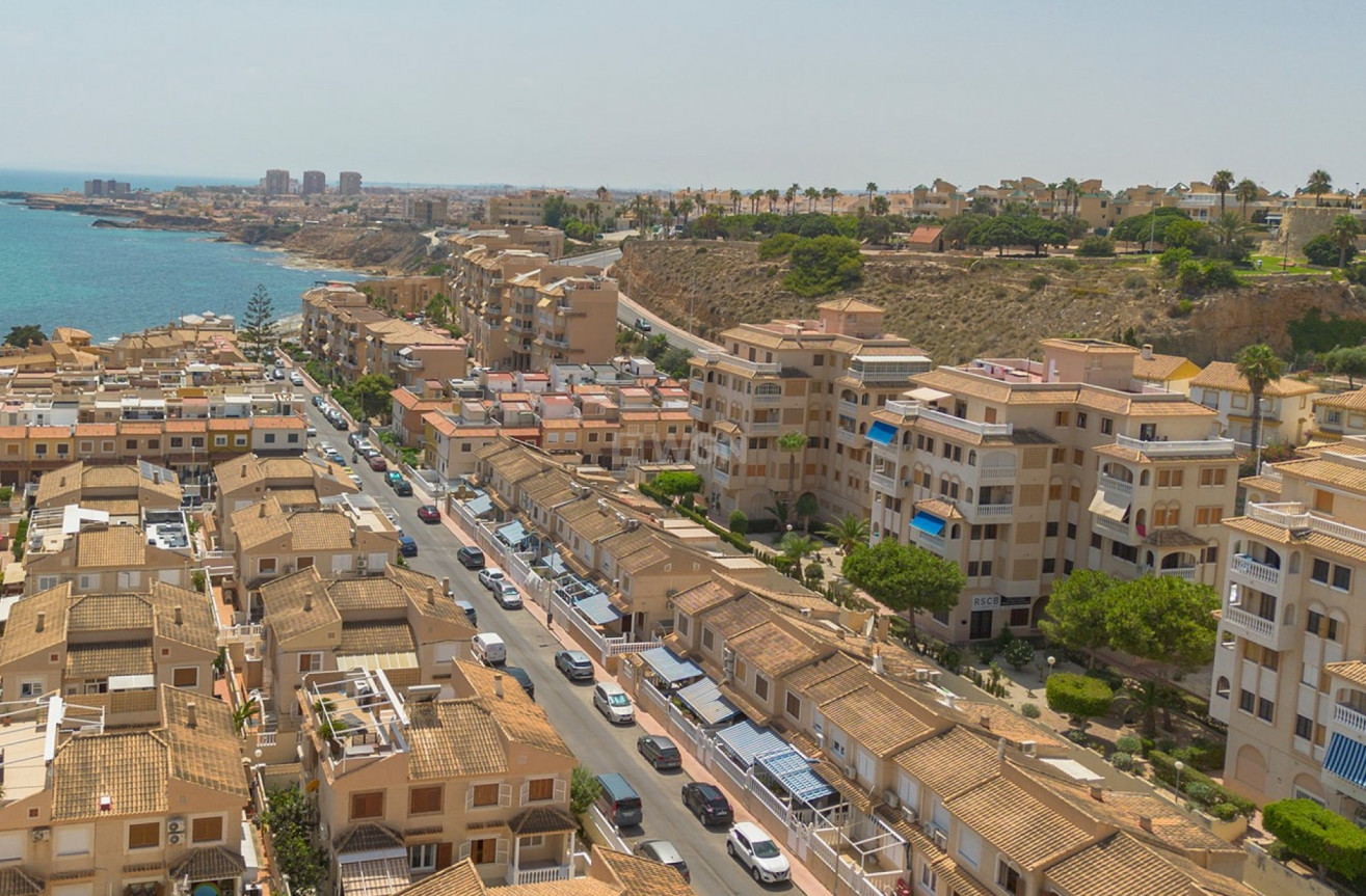 Odsprzedaż - Kamienica - La Mata - Costa Blanca