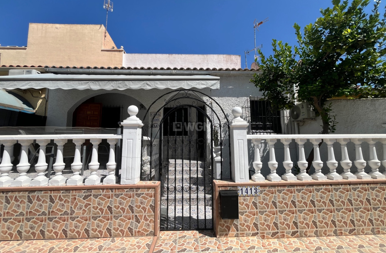 Odsprzedaż - Villa - San Fulgencio - Costa Blanca