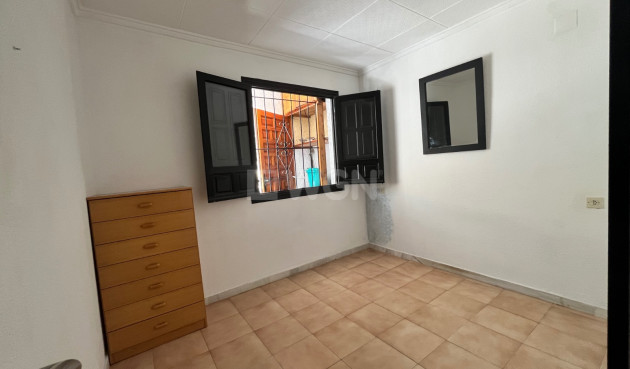 Odsprzedaż - Villa - San Fulgencio - Costa Blanca