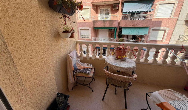 Reventa - Apartamento / piso - Torrevieja - Estacion De Autobuses