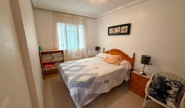 Reventa - Apartamento / piso - Torrevieja - Estacion De Autobuses