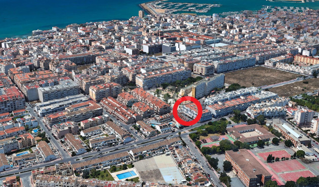 Odsprzedaż - Mieszkanie w bloku - Torrevieja - Playa del Cura