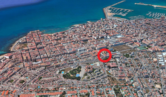 Odsprzedaż - Mieszkanie w bloku - Torrevieja - Playa del Cura