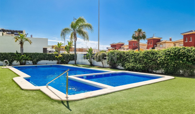 Odsprzedaż - Kamienica - Cabo Roig - Costa Blanca