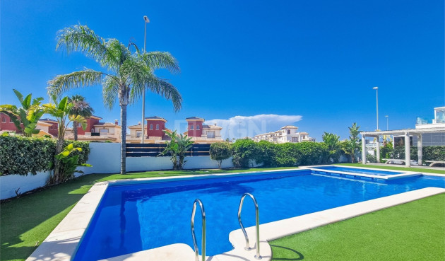 Odsprzedaż - Kamienica - Cabo Roig - Costa Blanca