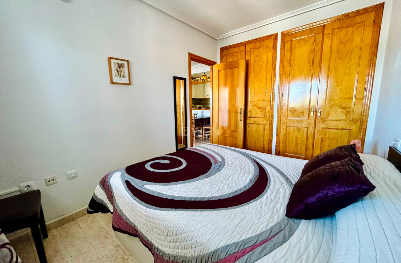 Odsprzedaż - Mieszkanie w bloku - La Mata - Costa Blanca
