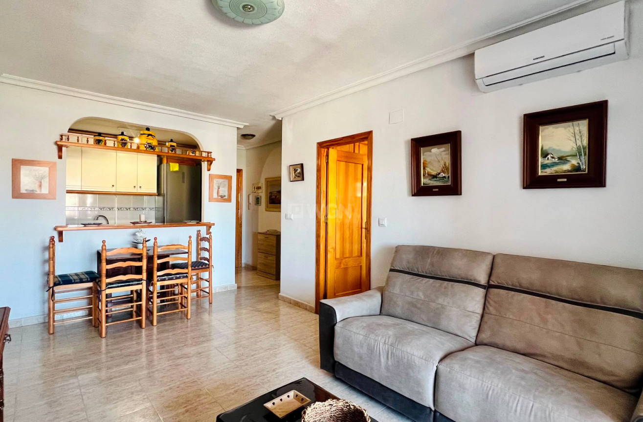 Odsprzedaż - Mieszkanie w bloku - La Mata - Costa Blanca