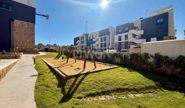 Odsprzedaż - Daszek - Orihuela Costa - PAU 8