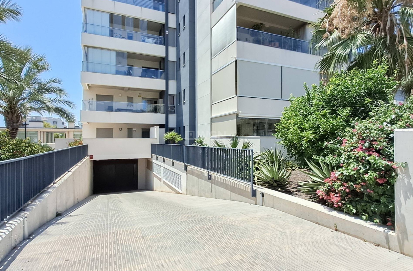 Odsprzedaż - Mieszkanie w bloku - Orihuela Costa - Los Dolses