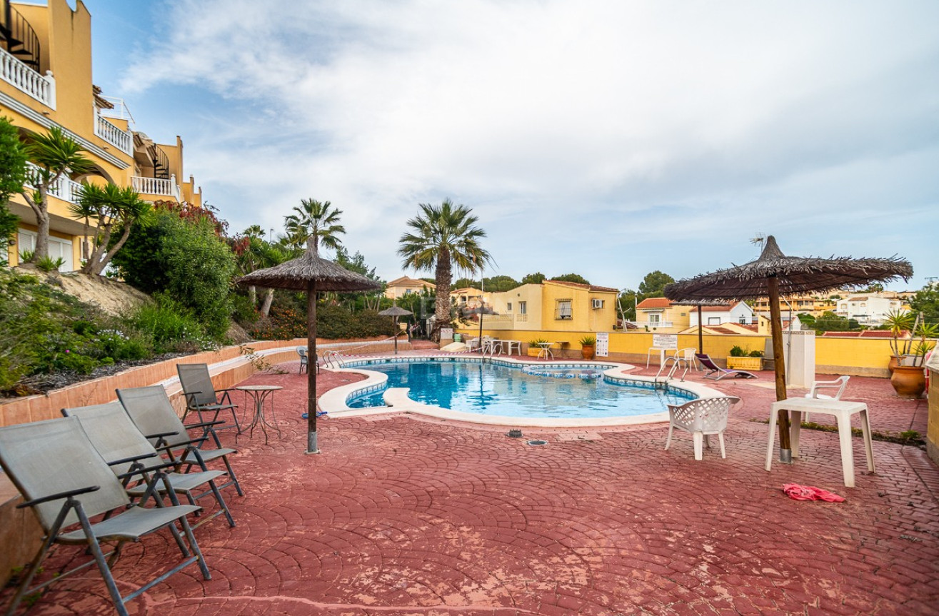 Odsprzedaż - Villa - San Fulgencio - Costa Blanca