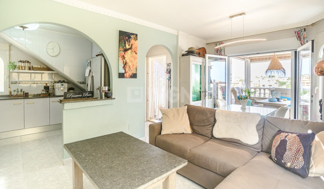 Odsprzedaż - Villa - San Fulgencio - Costa Blanca