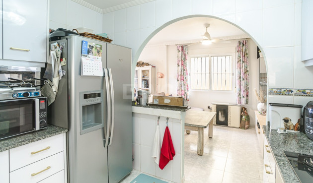Odsprzedaż - Villa - San Fulgencio - Costa Blanca