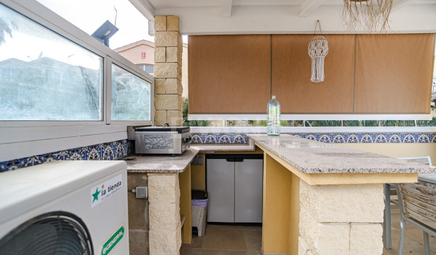 Odsprzedaż - Villa - San Fulgencio - Costa Blanca