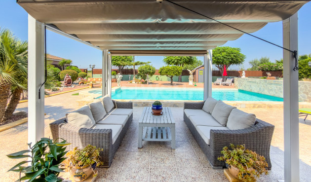 Odsprzedaż - Villa - Catral - Costa Blanca