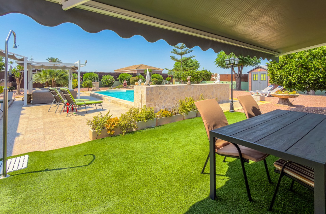 Odsprzedaż - Villa - Catral - Costa Blanca