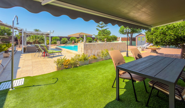 Odsprzedaż - Villa - Catral - Costa Blanca
