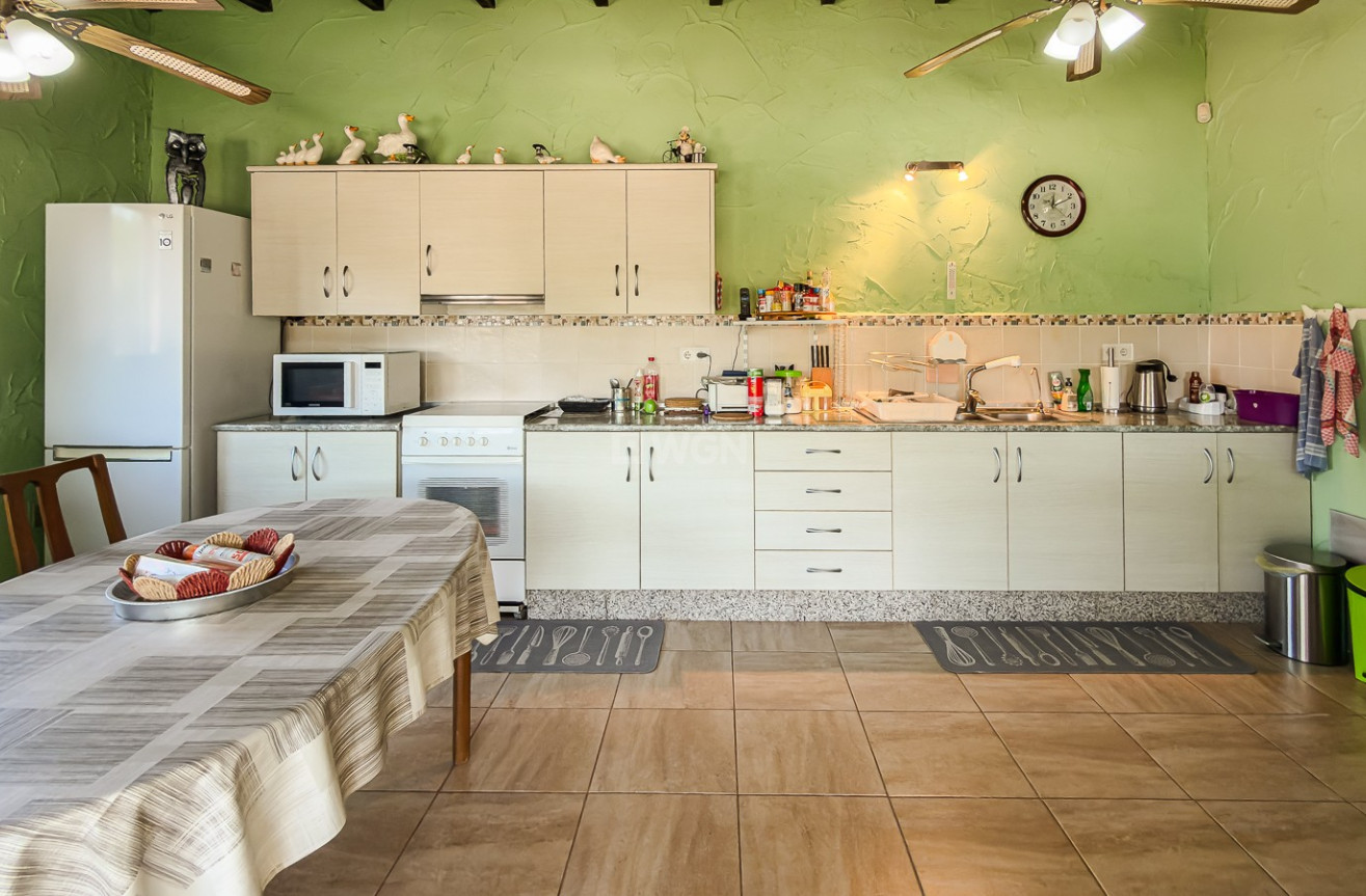 Odsprzedaż - Villa - Catral - Costa Blanca