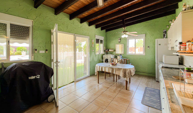 Odsprzedaż - Villa - Catral - Costa Blanca