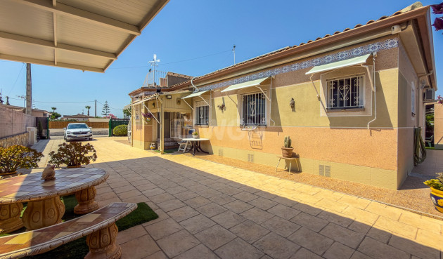 Odsprzedaż - Villa - Catral - Costa Blanca