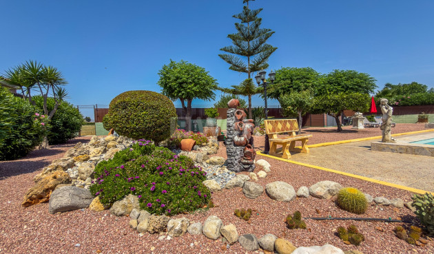 Odsprzedaż - Villa - Catral - Costa Blanca