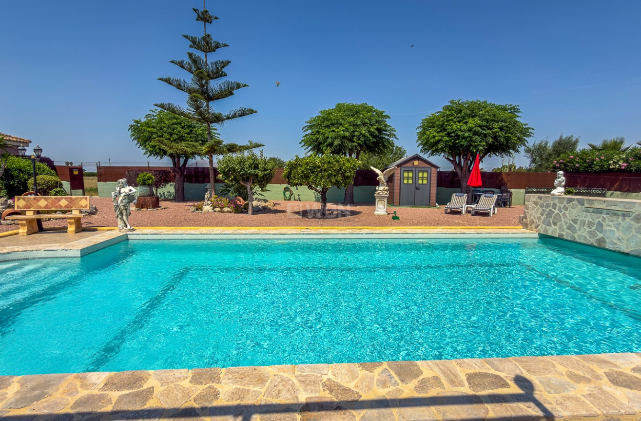 Odsprzedaż - Villa - Catral - Costa Blanca