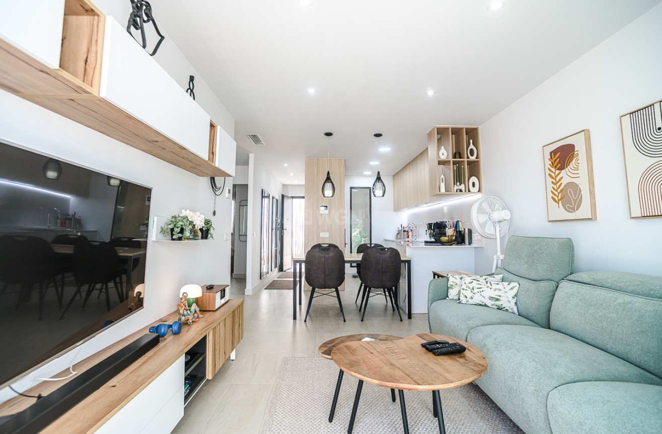 Odsprzedaż - Mieszkanie w bloku - Torrevieja - Costa Blanca