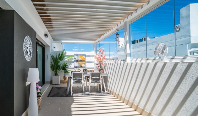 Odsprzedaż - Mieszkanie w bloku - Torrevieja - Costa Blanca