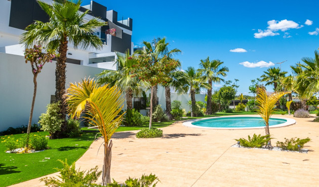 Odsprzedaż - Mieszkanie w bloku - Torrevieja - Costa Blanca