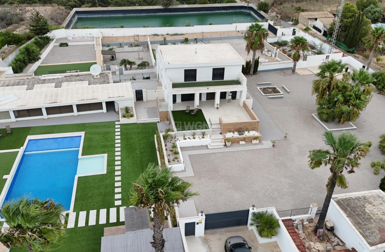 Odsprzedaż - Villa - Los Montesinos - Costa Blanca