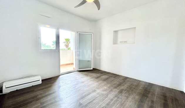 Odsprzedaż - Villa - Los Montesinos - Costa Blanca