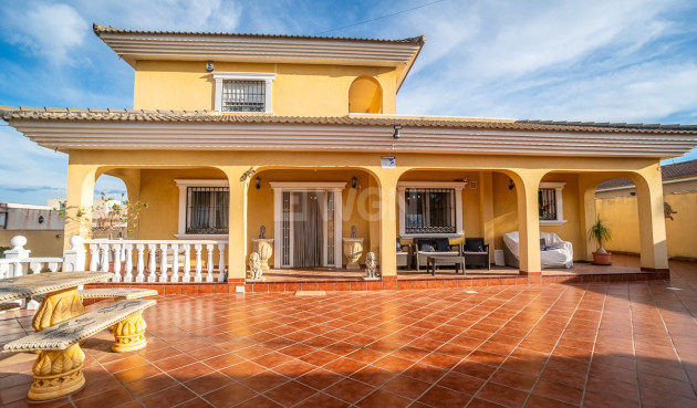 Odsprzedaż - Villa - Torrevieja - Costa Blanca