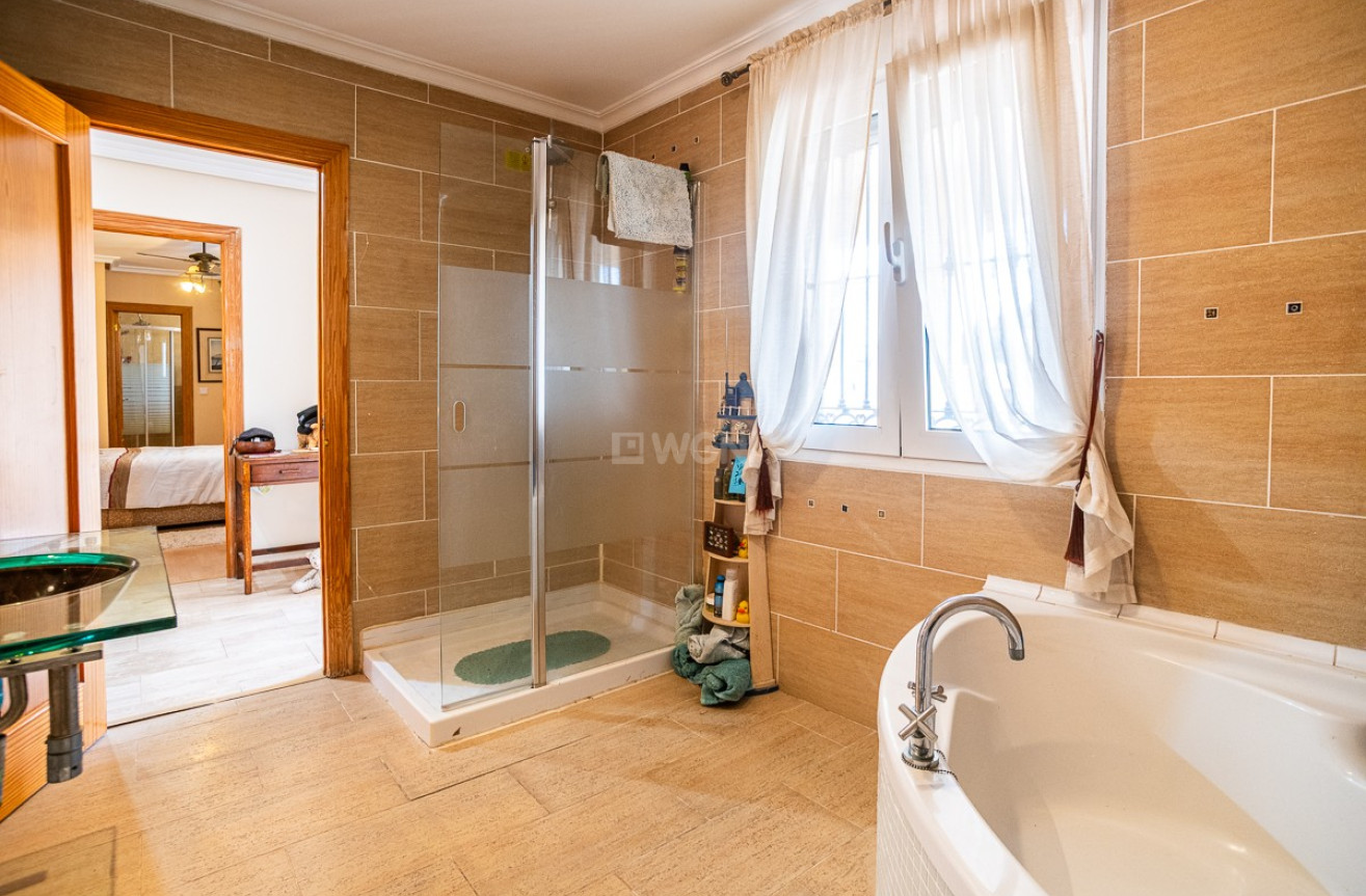 Odsprzedaż - Villa - Torrevieja - Costa Blanca
