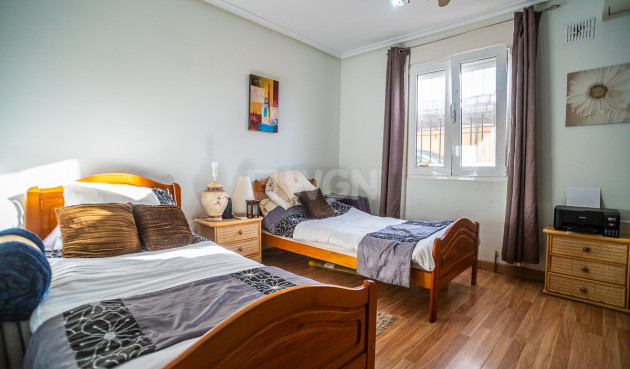 Odsprzedaż - Villa - Torrevieja - Costa Blanca